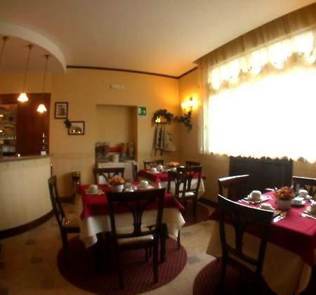 אפרגולה Amaranto Hotel מראה חיצוני תמונה
