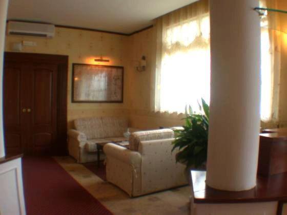 אפרגולה Amaranto Hotel מראה חיצוני תמונה